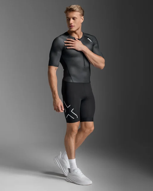 2XU Core Sleeved Trisuit Black/White, Str. M 
