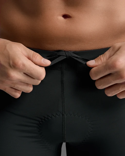 2XU Core Tri 8" Shorts Black/White, Str. M 