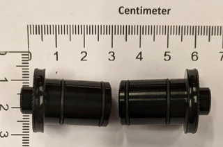 Aerlite Comp 30 mm DISC Konverteringskit Konverterer frontnav fra 15mm til 9mm QR