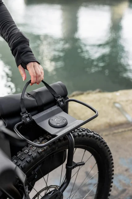 Aeroe Urban Pannier Sideveske 12 L, Vanntett, Universal kroker, 880g 