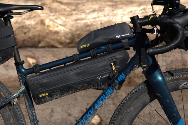 Apidura Expedition Top Tube Pack 0.6L Overrørsveske 0.6L 