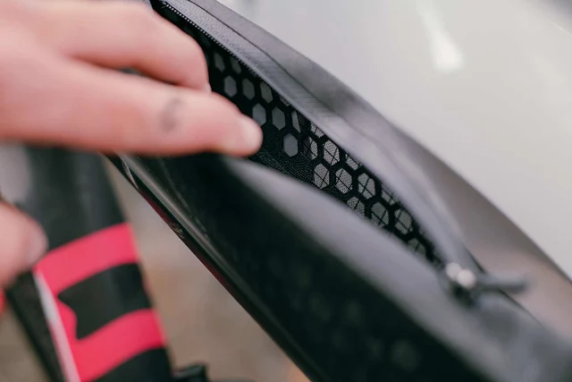 Apidura Aero Bolt-On Long Top TubeModule Aerodynamisk Overrørsveske 