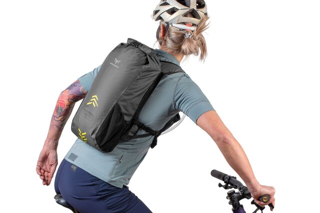 Apidura Backcountry HD Pack Ryggsekk S/M, 14L, 460g, Vanntett 