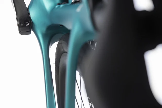 Bianchi Infinito Comp Landeveissykkel Metallic Celeste - CK16, Str. 57 