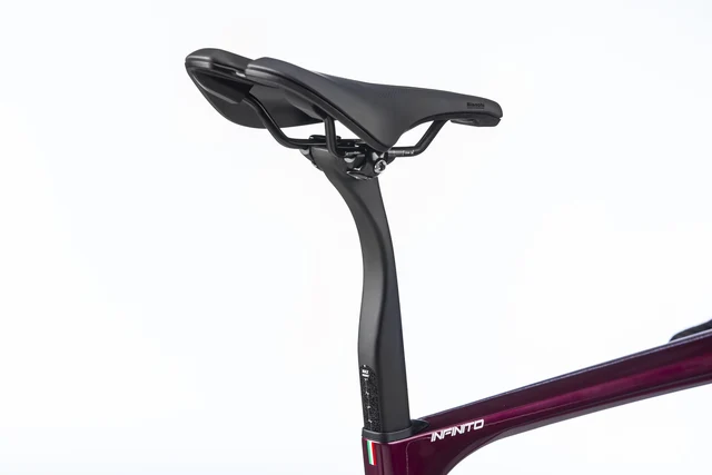 Bianchi Infinito Comp Landeveissykkel Burgundy Red - White, Str. 55 