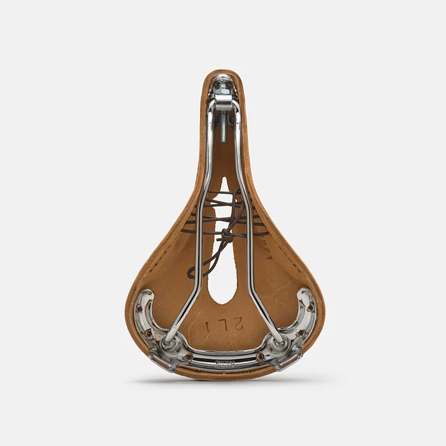 Brooks leather B17 Carved Sykkelsete Honey, Lær, 275 x 175 x 65 mm, 530 gram 