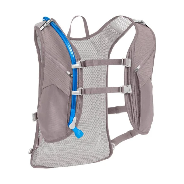 Camelbak Chase Adventure Dame Drikkevest Black/Iris, 8L, 660g 