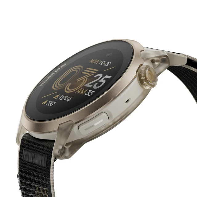 Coros Pace 4 Jakob Edition GPS-klokke Black & Gold, Fearless-rem 