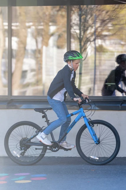 Element RoadRunner 20" Barnesykkel 6-9 år, Alu ramme, Shimano 6-gir 