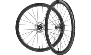 FFWD RYOT 44 Hjulsett TL-Ready/Clincher, DT240 EXP, Shimano