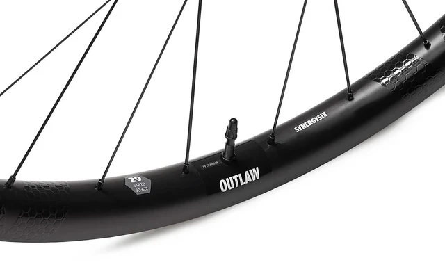 FFWD Outlaw Hjulsett Karbon, TL-Ready, Boost, MICROSPLINE 