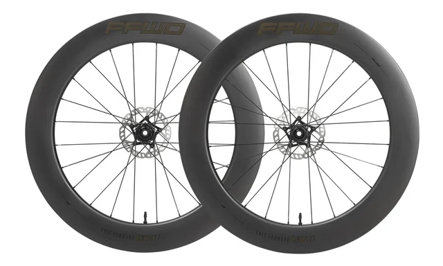 FFWD RYOT 77 N/GAGE HG Hjulset Kolfiber, 77 mm, Clincher/TL 