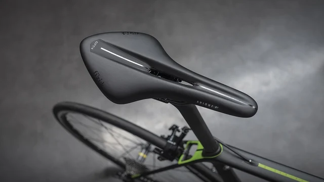 Fizik Arione R3 Open Large Sete Sort, k:ium, 300 x 142 mm, 240g 