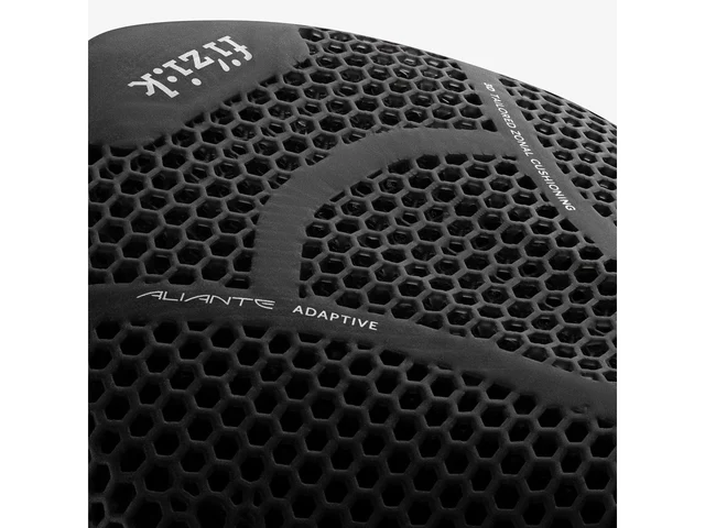 Fizik Aliante R3 Adaptive Sykkelsete Sort, 277x145 mm, K:ium 7x7 