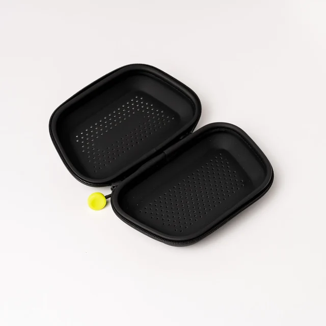 FORM Beskyttelsesetui Etui med ventilasjon for Smart Swim 