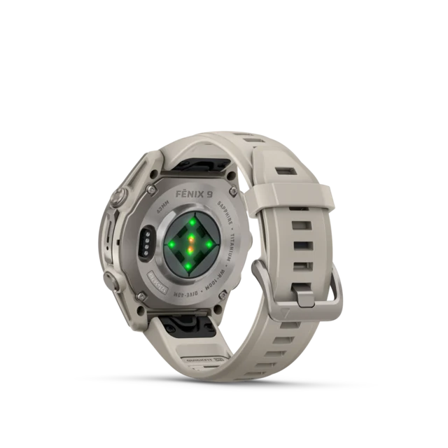 Garmin Fenix 9 43mm multisportsklokke Premium GPS multisportsklokke 