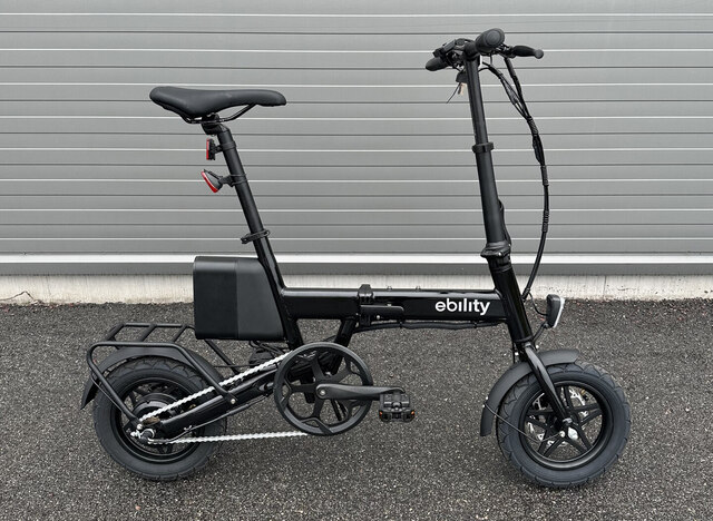 Ebility Kompakt Foldbar Elsykkel 12" hjul, 180Wh batteri, 250W, 25km/t 