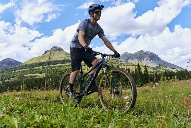 Giant Talon 0 29" Terrengsykkel Ultra Navy, Str. M 