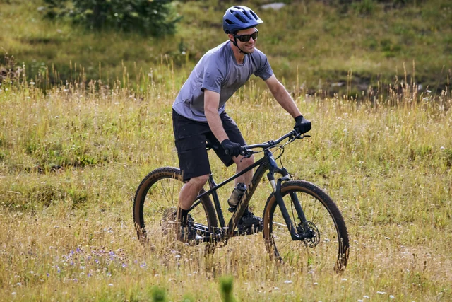 Giant Talon 0 29" Terrengsykkel Ultra Navy, Str. M 