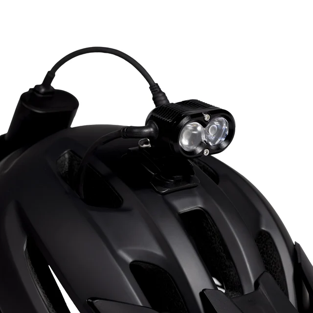 Gloworm X2 Summit Frontlykt 2000L, remote, OLED 5000mAh, 290g 