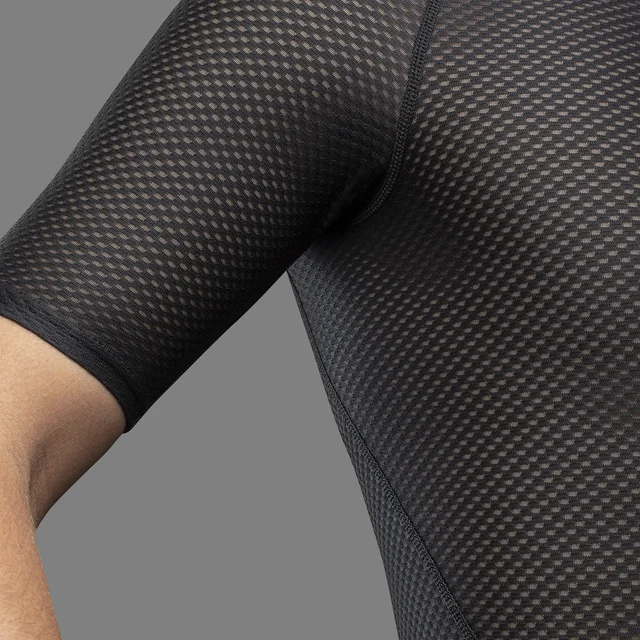 GripGrab Ultralight Mesh Short Sleeve Undertrøye - Bikeshop.no