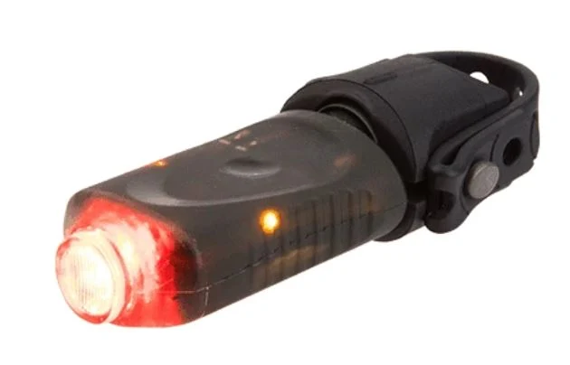 Light & Motion Vya Pro Smart Baklampa 6 t brinntid, 100 lumen, 30g 