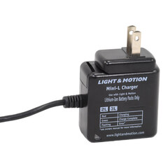 Light & Motion Mini L1.5 Batterilader Mini L1.5 klarer 2L till 9L batterier