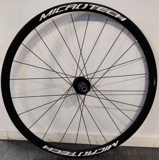 Microtech Disc B-Vare Bakhjul Alu, Clincher, 12x142, HG boss, 1,08 kg 