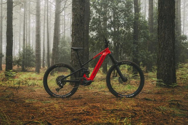 Mondraker Level R Elsykkel Red, Str. M 