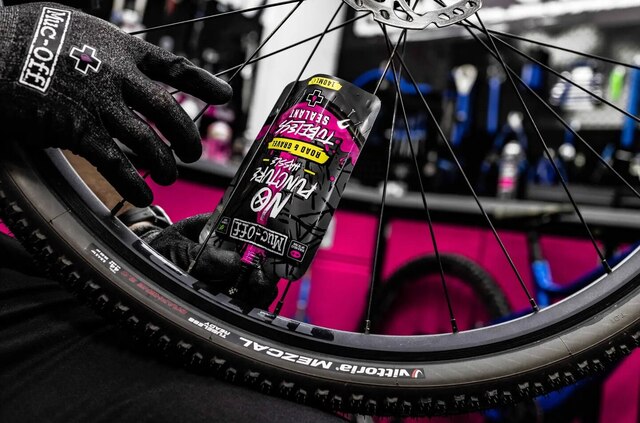 Muc-Off No Puncture Tubeless Guffe 140ml, Landsväg och grus 