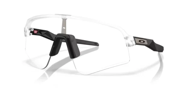 Oakley Sutro Lite Sweep Briller Matte Clear/Clear Black Iridium Photochr 