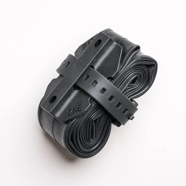 OneUp Tube Strap Mount För slang och verktyg 