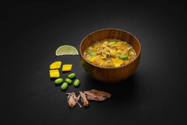 Real Turmat Ramen Noodles 500g Ramen med nudler og pulled pork 