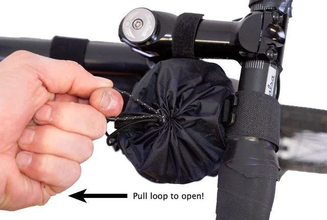 Revelate Designs Mountain Feedbag Svart, 1L 