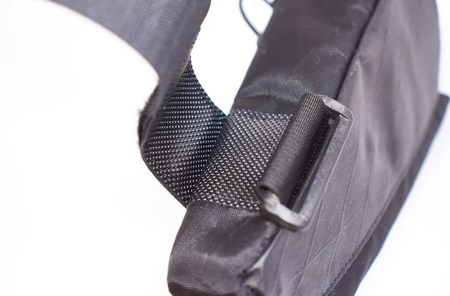 Revelate Designs Mag-Tank 128g, 0,9L, Magnetlås 