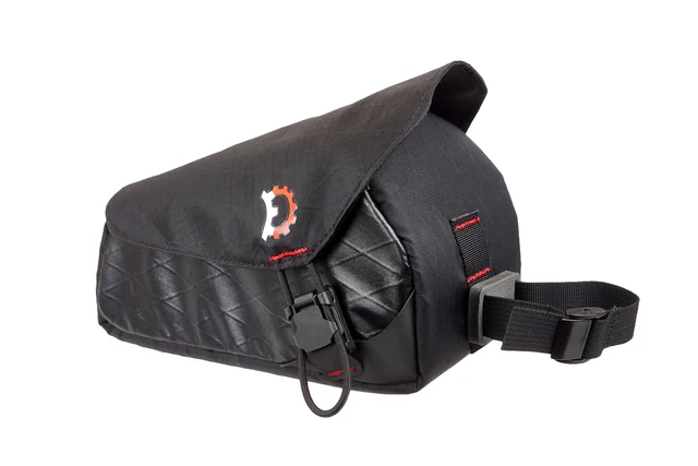 Revelate Designs Mag-Tank 2000 Bolt On Sort, 147g, 1,4L, Magnetlås 