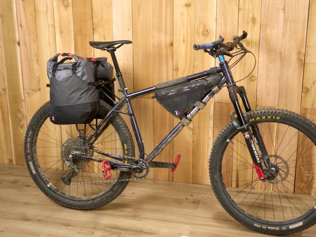 Revelate Designs Portage Sidevesker 10L Par, Hylstersystem og pakkposer 