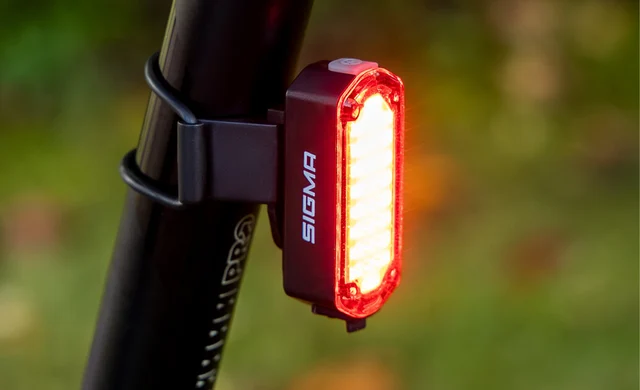 Sigma Nyte Clip Baklys 500 meter rekkevidde, USB-C, 19 gram 