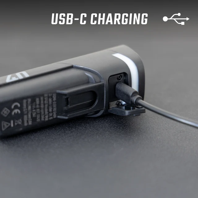 Sigma Aura 40 Frontlys Sort, 125 lumens, USB-C opplading, 113g 