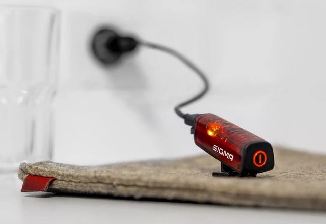 Sigma Aura 80 + Blaze Lyssett 90/500m rekkevidde, Micro USB lading 