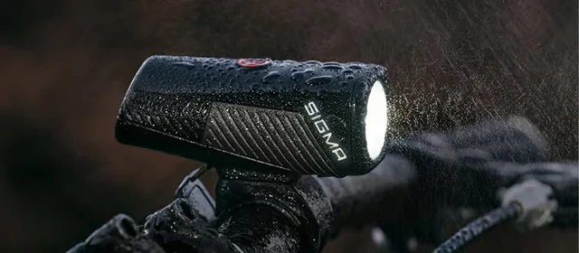 Sigma Buster 400 Frontlys 400 lumen, 120 m rekkevidde, 107 g 