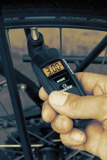 SKS Airchecker 2. Gen Tryckmätare Digital, 10 bar/144 psi, Tryckutlösare 