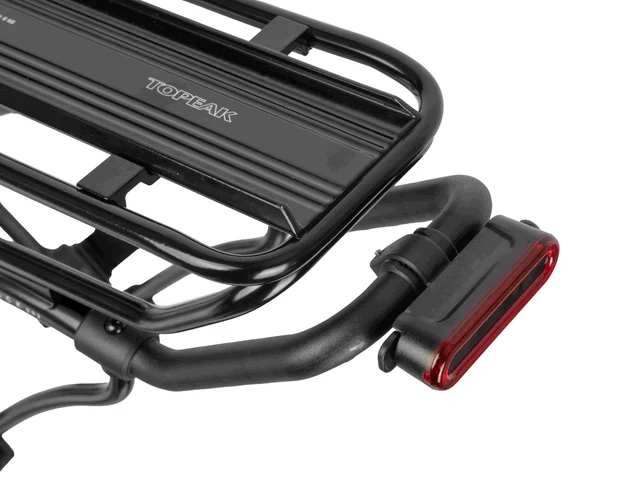 Topeak Rack Redlite 60 Baklys Rød, m/bremselys funksjon 