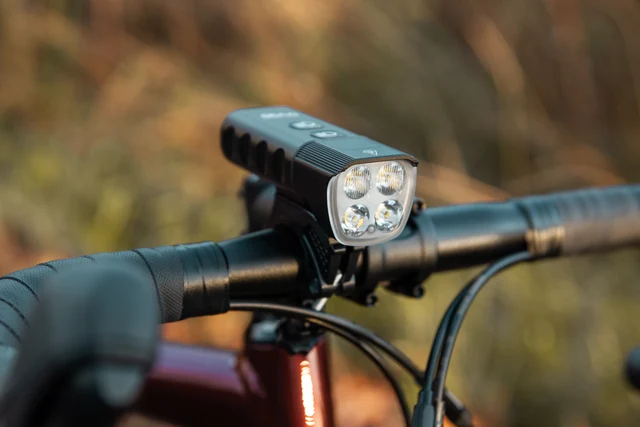 Trygg Polaris Urban 2000L Sykkellys 2000 lumen, Integrert batteri, 246 gram 