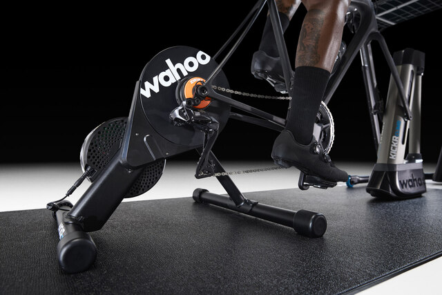 Wahoo KICKR CORE Swift One Cykeltrainer 1800 watt, Cog/Click, Bluetooth/Ant+ 