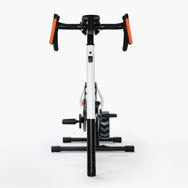 Zwift Ride V2 + Wahoo KICKR CORE 2 Combo Alt-i-ett løsning for innendørssykling 