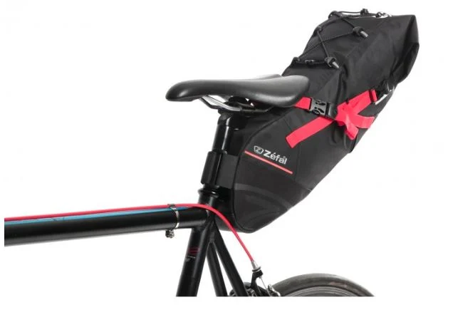 Zefal Z Adventure R11 Sadelväska Svart/Röd, 11 liter, 520gr. 